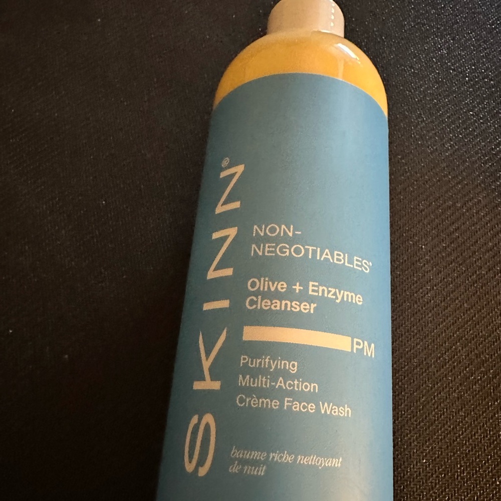 SKINN Olive + Enzyme Cleanser
